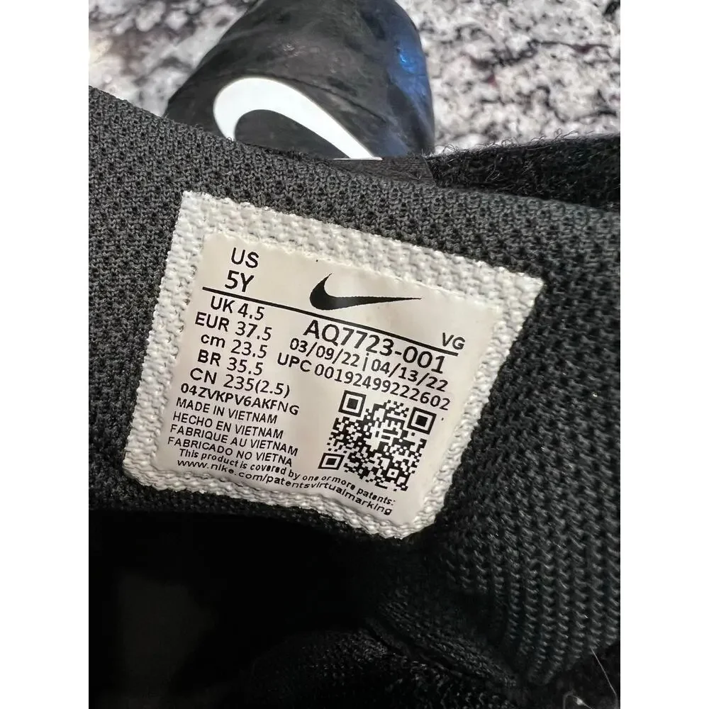 Nike Kids Black and White Strap Cleats Sneakers